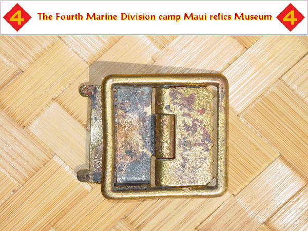 Belt buckle